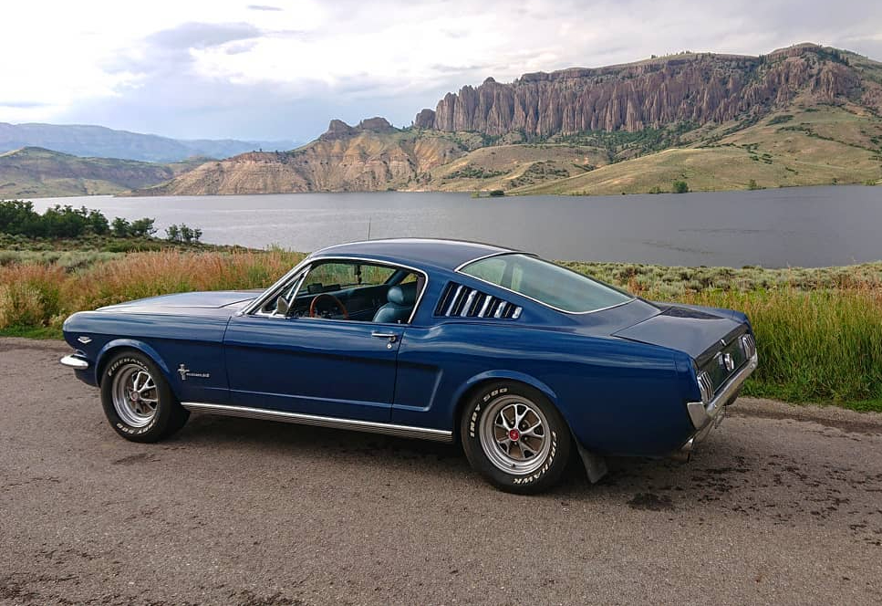 Ford Mustang hot rod